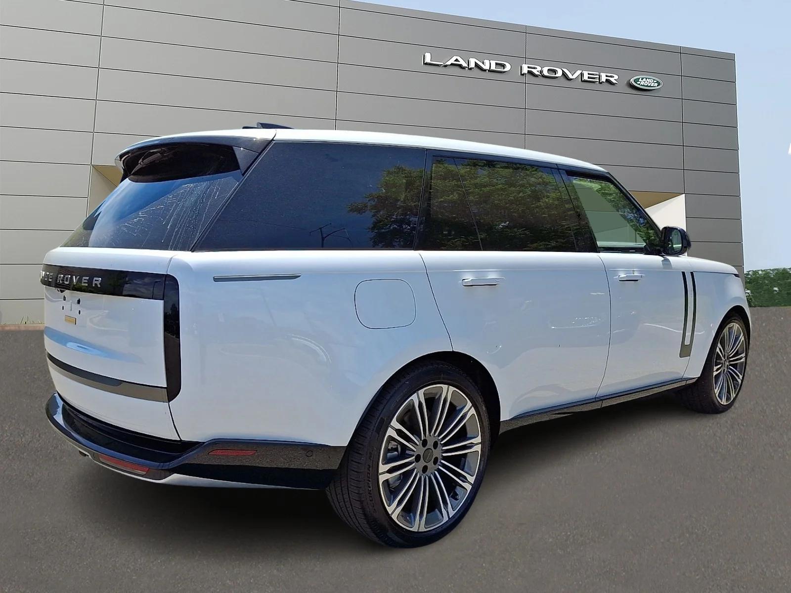 land rover range rover 2026 SALKPBE9XTA374078 image land rover range rover 2026 SALKPBE9XTA374078 image